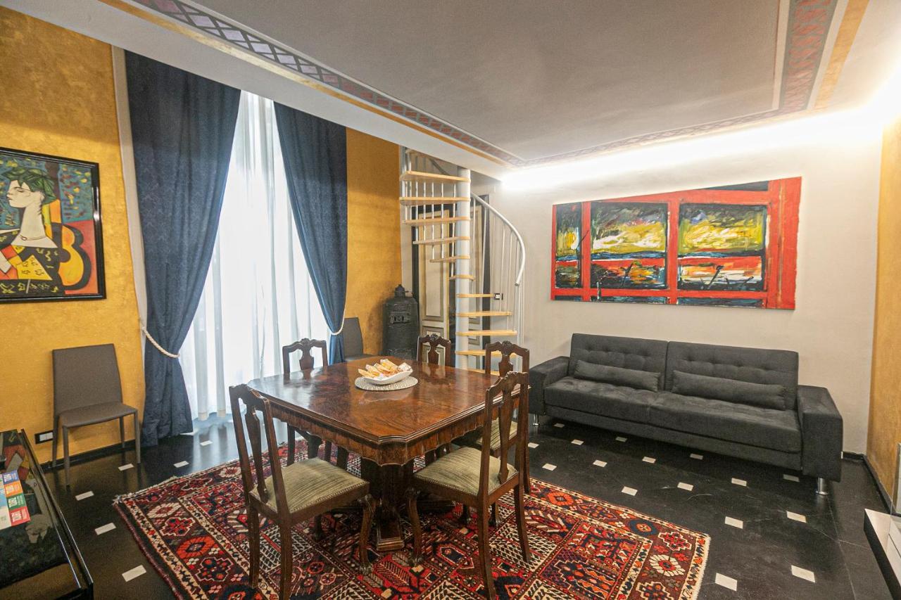 Dimora Patrizia In Centro Appartement Genua Buitenkant foto
