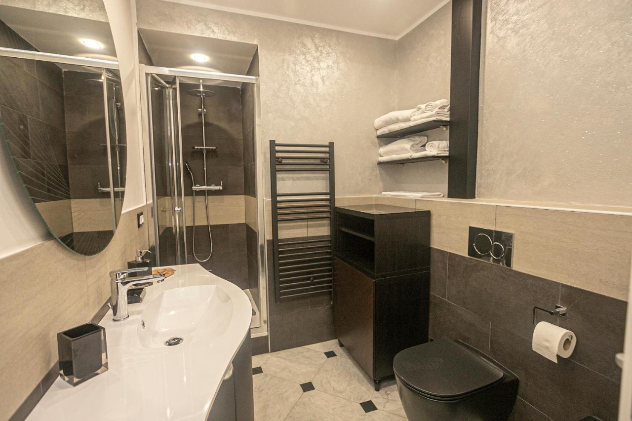 Dimora Patrizia In Centro Appartement Genua Buitenkant foto