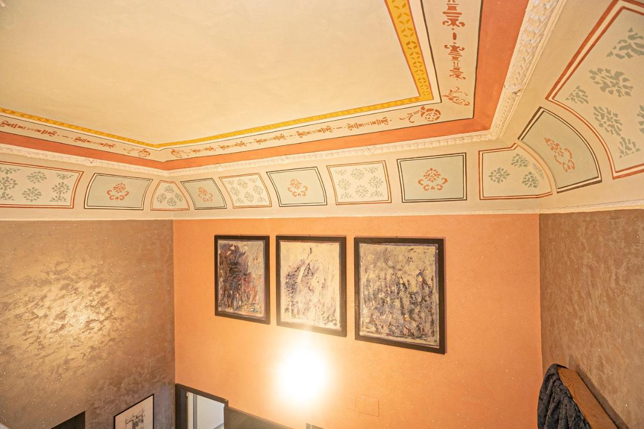 Dimora Patrizia In Centro Appartement Genua Buitenkant foto