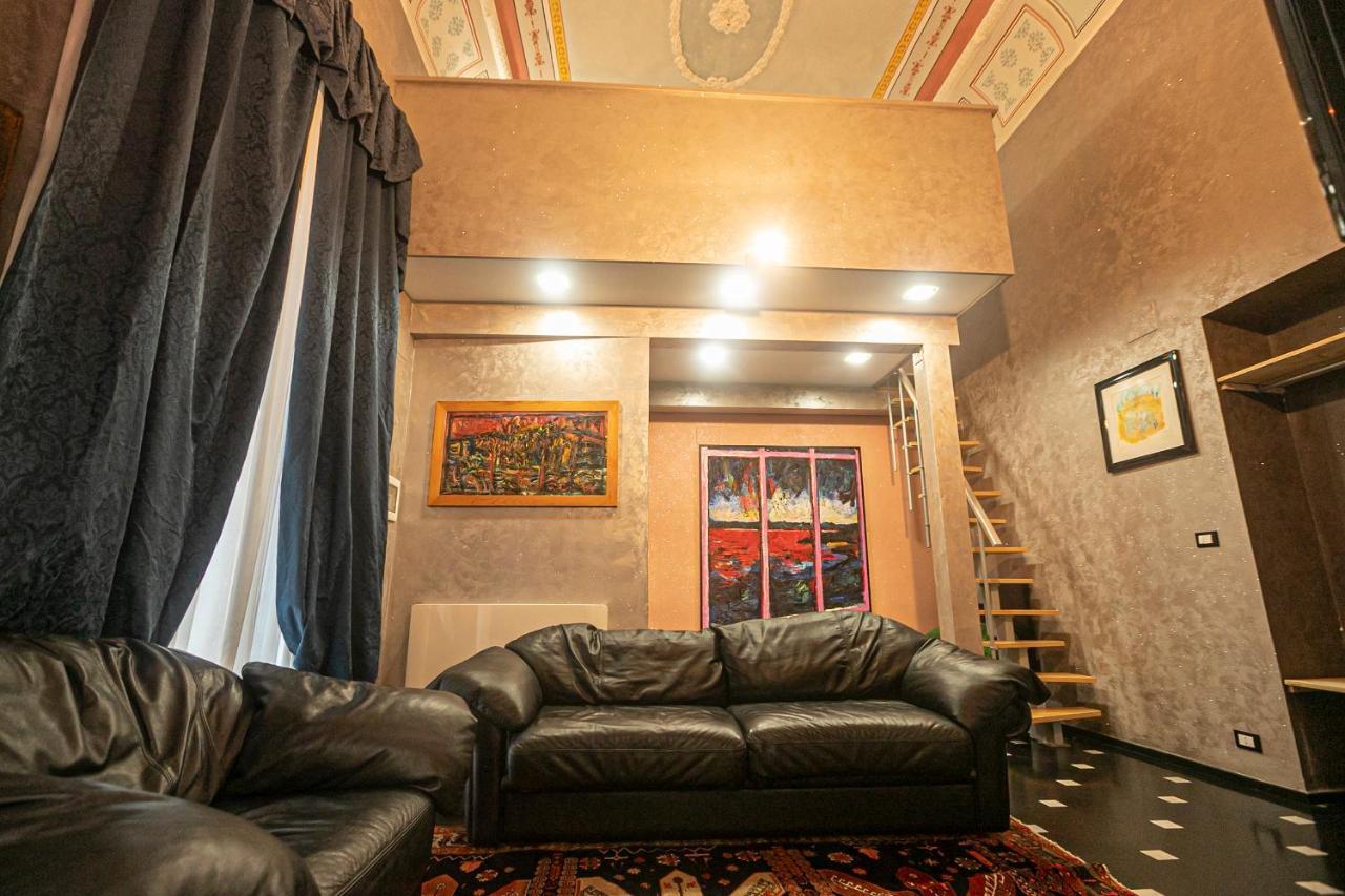 Dimora Patrizia In Centro Appartement Genua Buitenkant foto