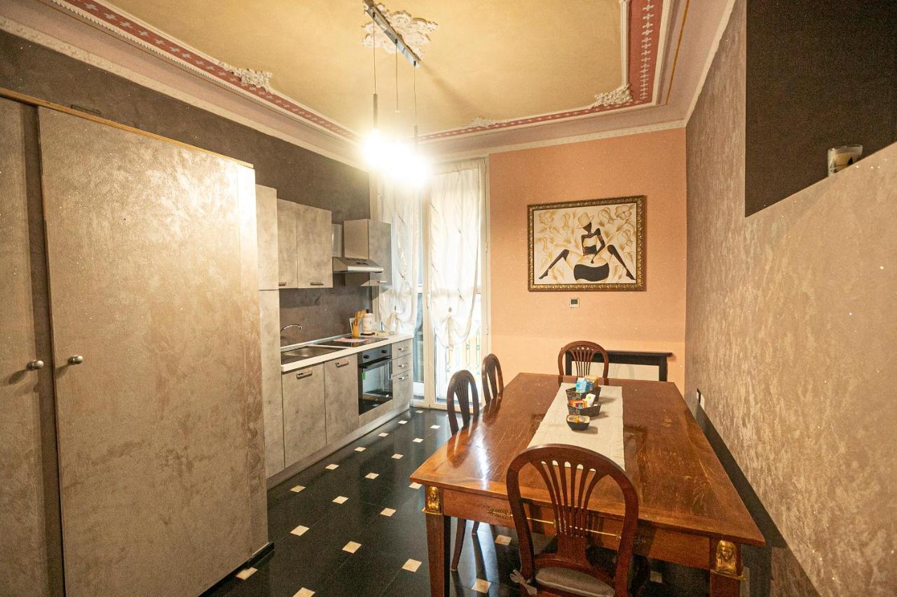 Dimora Patrizia In Centro Appartement Genua Buitenkant foto